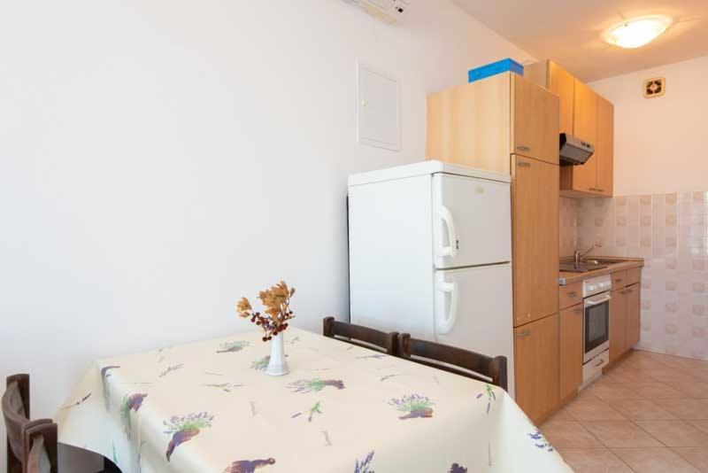 Apartmani Dubravko Putnikovic Exterior photo